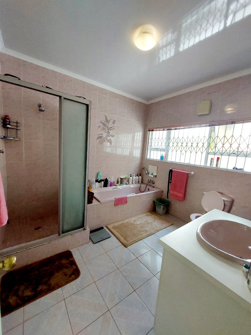 3 Bedroom Property for Sale in Flamwood North West